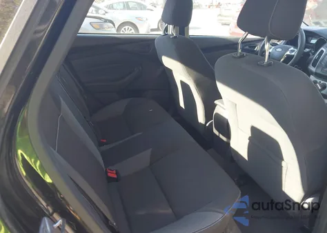 2012 Ford Focus Se z USA, uszkodzony, nr VIN 1FAHP3F23CL146779